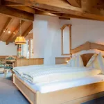 Tenne Hotel