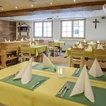 Hotel Tenne Saas Fee
